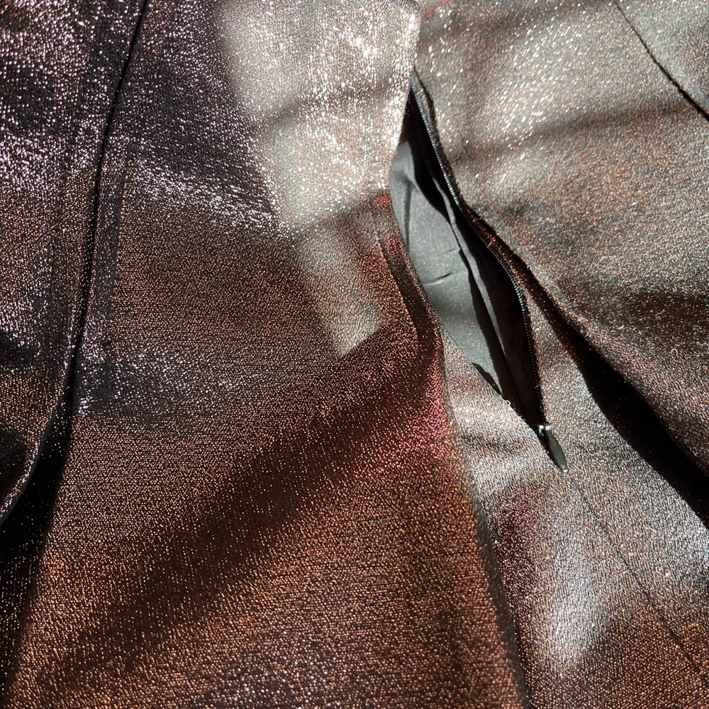 NWOT AKRIS PUNTO Iridescent Lamé Bell Skirt - Picture 9 of 10
